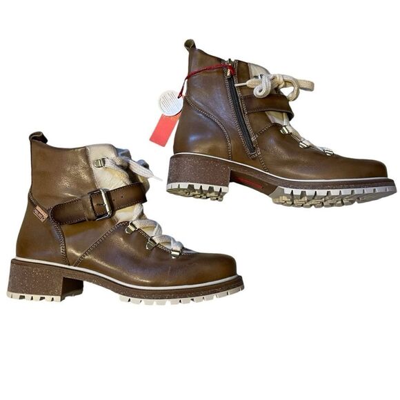 Pikolinos Aspe Lace Up Boots in Olive - Picture 2 of 13